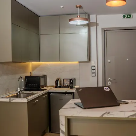 Rooster Suites-3